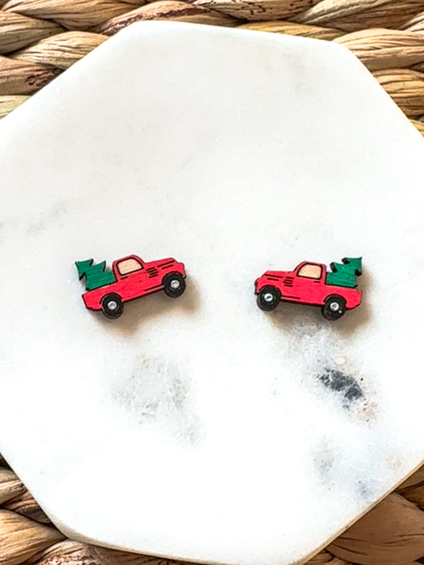 Haul-iday Cheer Stud Earrings