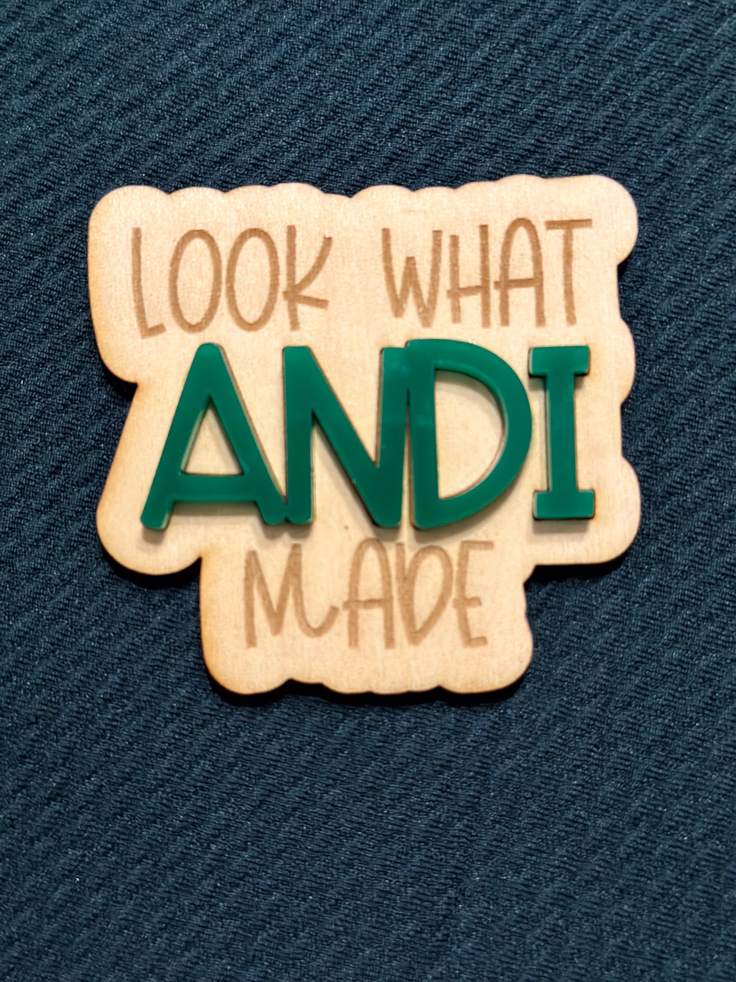 Look What I Made! Customizable Magnet